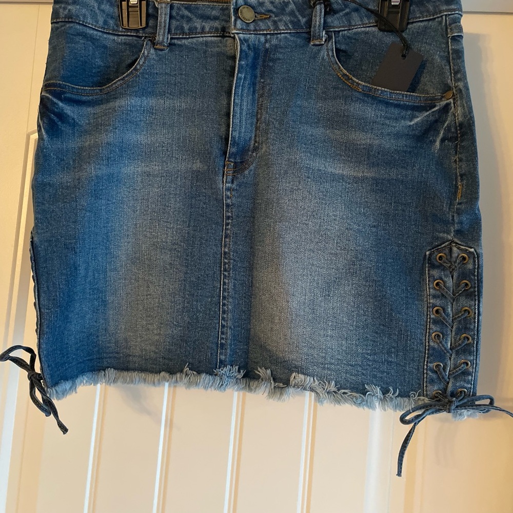 Black label lace Jean skirt